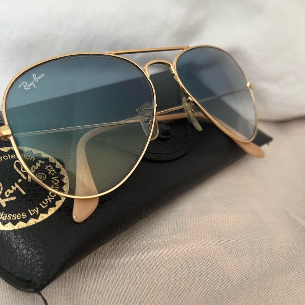 BLUE LENS GOLD FRAME RAY BANS